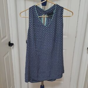 Dana Buchman Navy and White Geometric Sleeveless Camisole